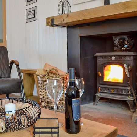 Black Spout Cottage Moulin Экстерьер фото
