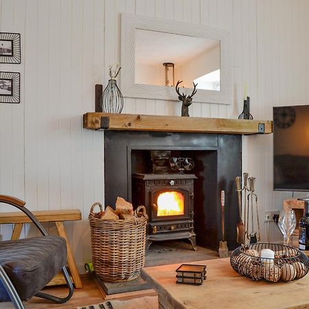 Black Spout Cottage Moulin Экстерьер фото